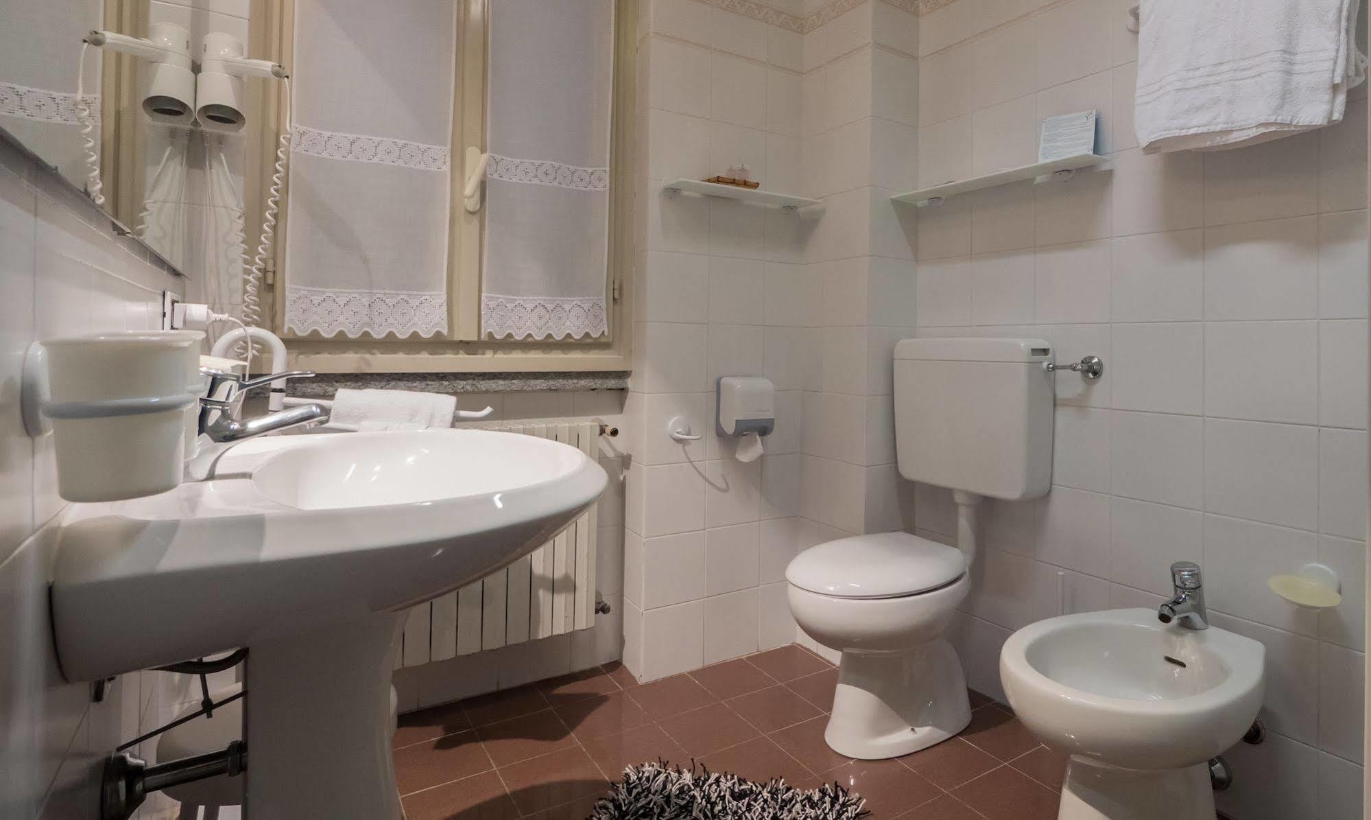 Hotel Aquadolce Verbania Zewnętrze zdjęcie